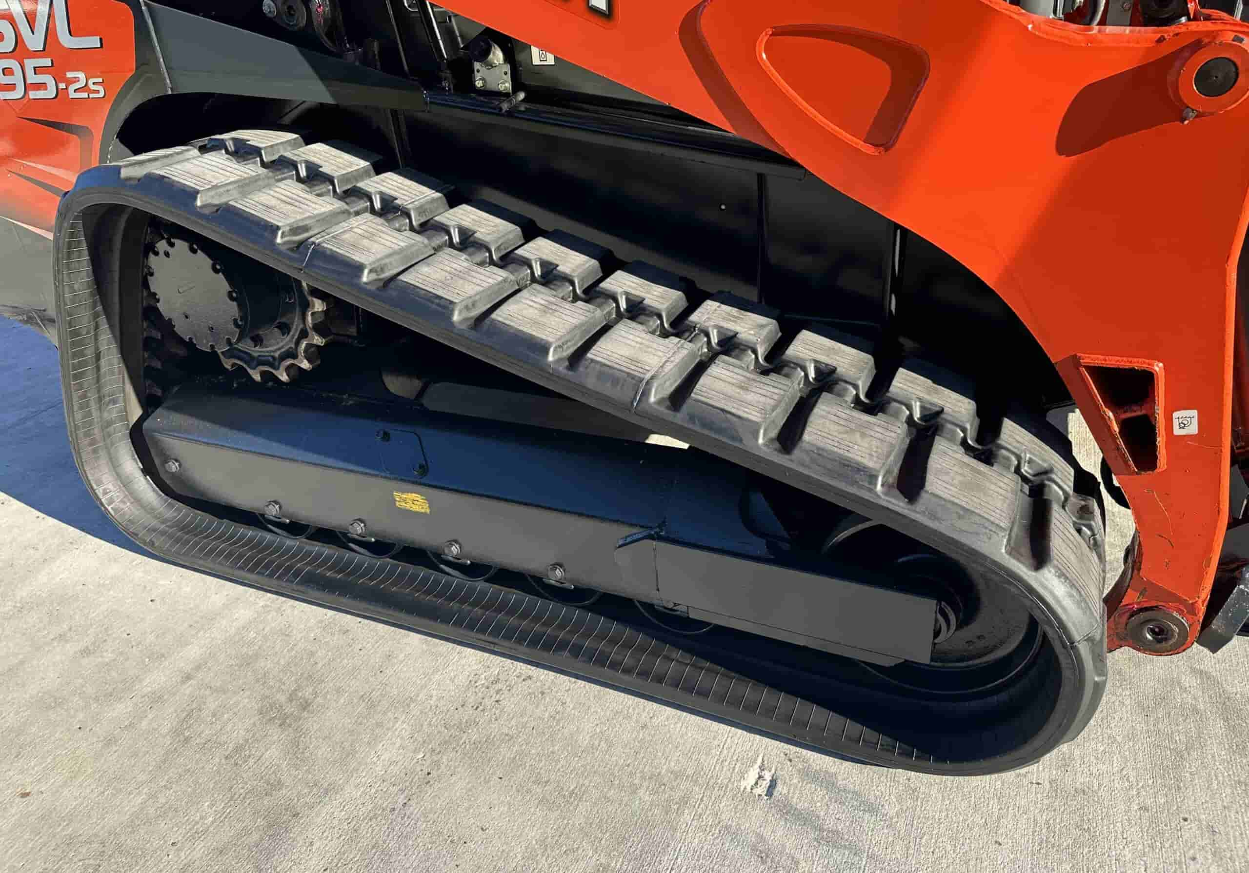 2019 KUBOTA SVL95-2s HIGH FLOW
